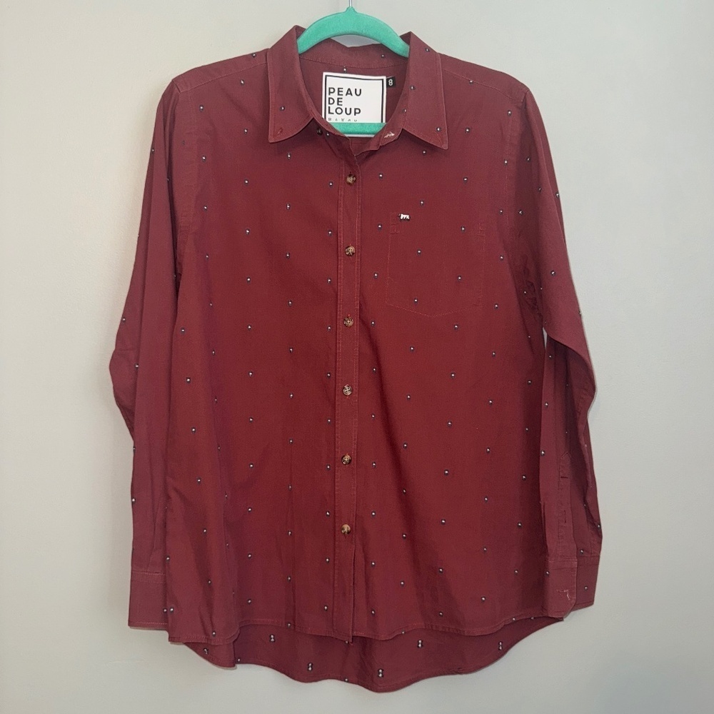 EUC Peau De Loup All Over Embroidered Animal Button Down Shirt Size 8